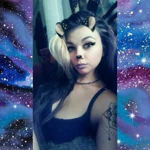 Meet your Posher, Manzy